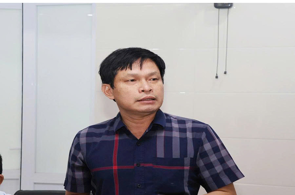 Phó Trưởng ban Pháp chế HĐND tỉnh Phạm Nghĩa phát biểu tại buổi làm việc.